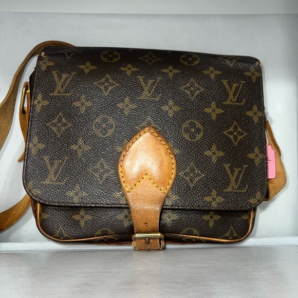 Louis Vuitton Monogram Brown Messenger Bag w/COA - Picture 1 of 2
